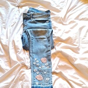 New York & Company Blue Embroidery Ankle Jeans